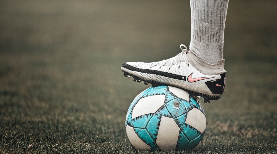 Football shoes